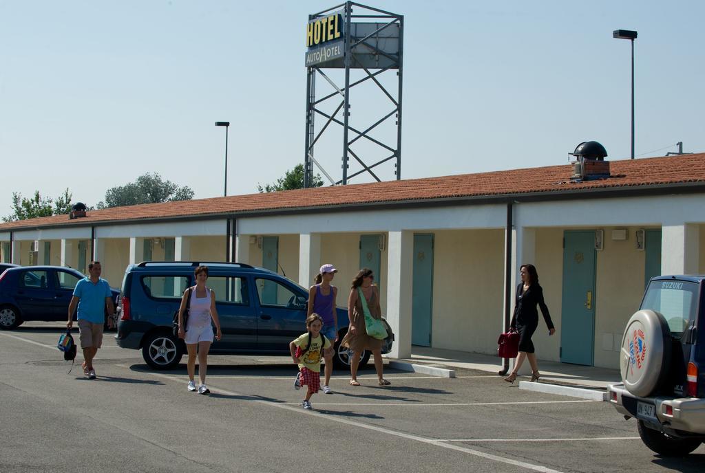 Autohotel Ravena Exterior foto