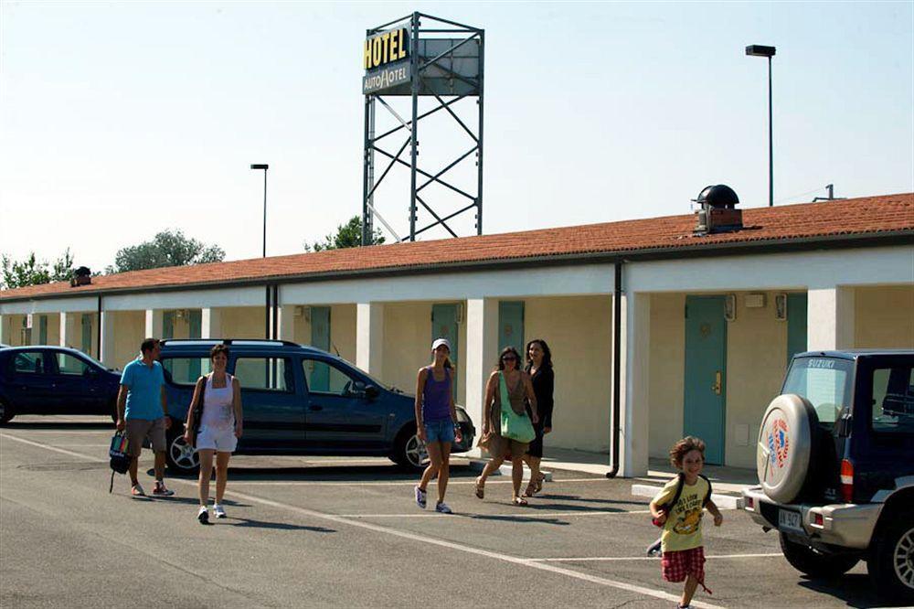 Autohotel Ravena Exterior foto